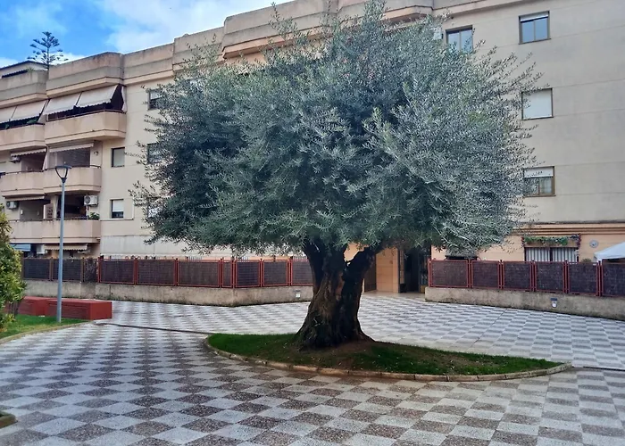 Tempul Garden شقة